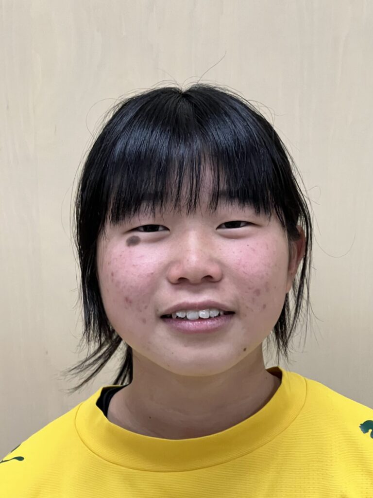 向田　有杏